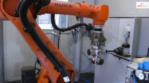 ArtiMinds Robotics robotergestütztes Schleifen